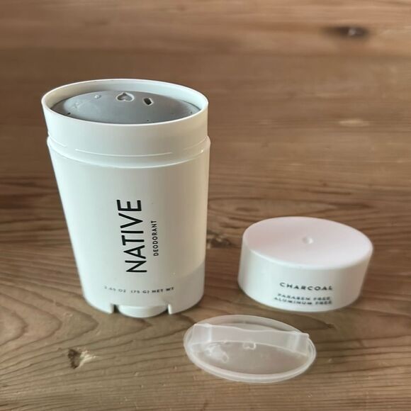 Native Deodorant Charcoal scent NEW never used 2.65 OZ - Picture 4 of 5